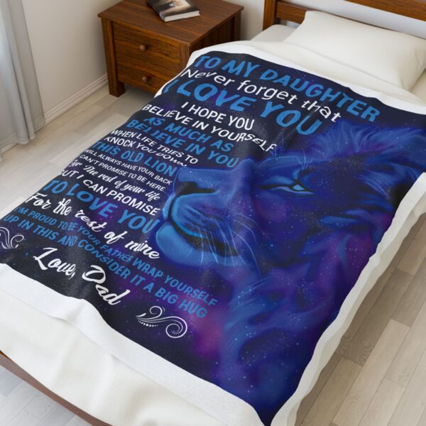 Sentimental Velveteen Plush Blanket for Daughter, Inspirational Gift, Cozy Home Décor, Birthday Gift, Love Dad Quotes - Image 3
